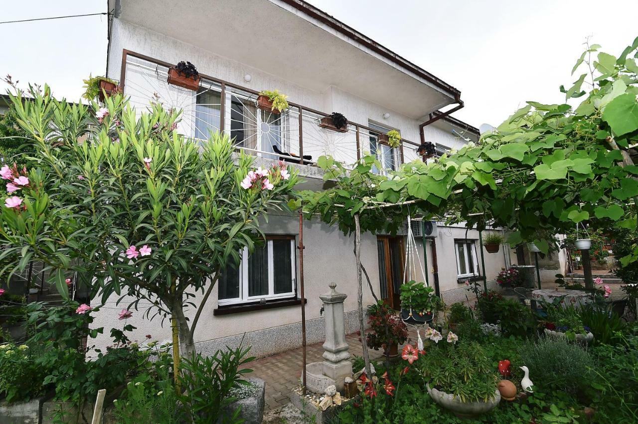 Apartment Felice *